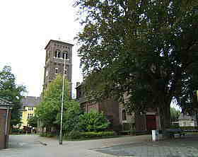 Kath. Kirche 'St.Mariä Himmelfahrt'im Oktober 2006