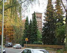 Kath. Kirche 'St.Mariä Himmelfahrt'im Oktober 2006